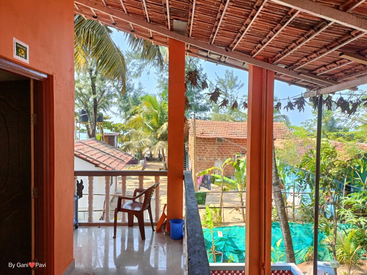 Golden Wings Cafe Gokarna (Karnataka) Exterior foto